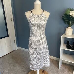 Elizabeth McKay White and Blue Floral Knee Length Dress